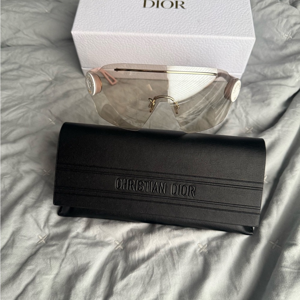 Dior Pink Visor Sunglasses - Picture 4 of 11